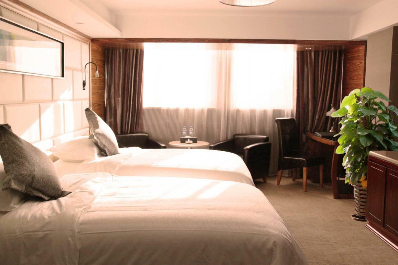 Friend Hotel Shanghai Exteriör bild