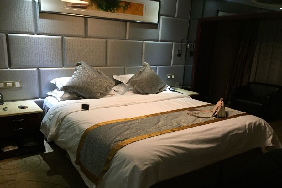 Friend Hotel Shanghai Exteriör bild